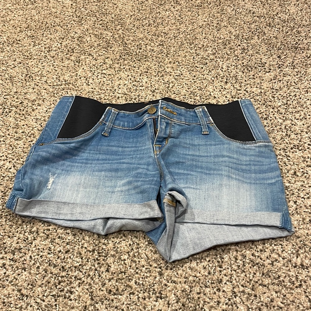 Maternity shorts. Size 4